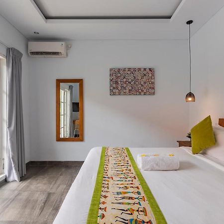Вилла Casa Nisa Seminyak Экстерьер фото