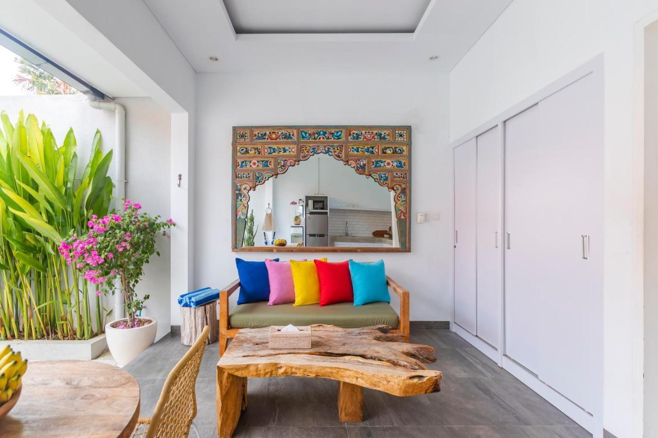 Вилла Casa Nisa Seminyak Экстерьер фото