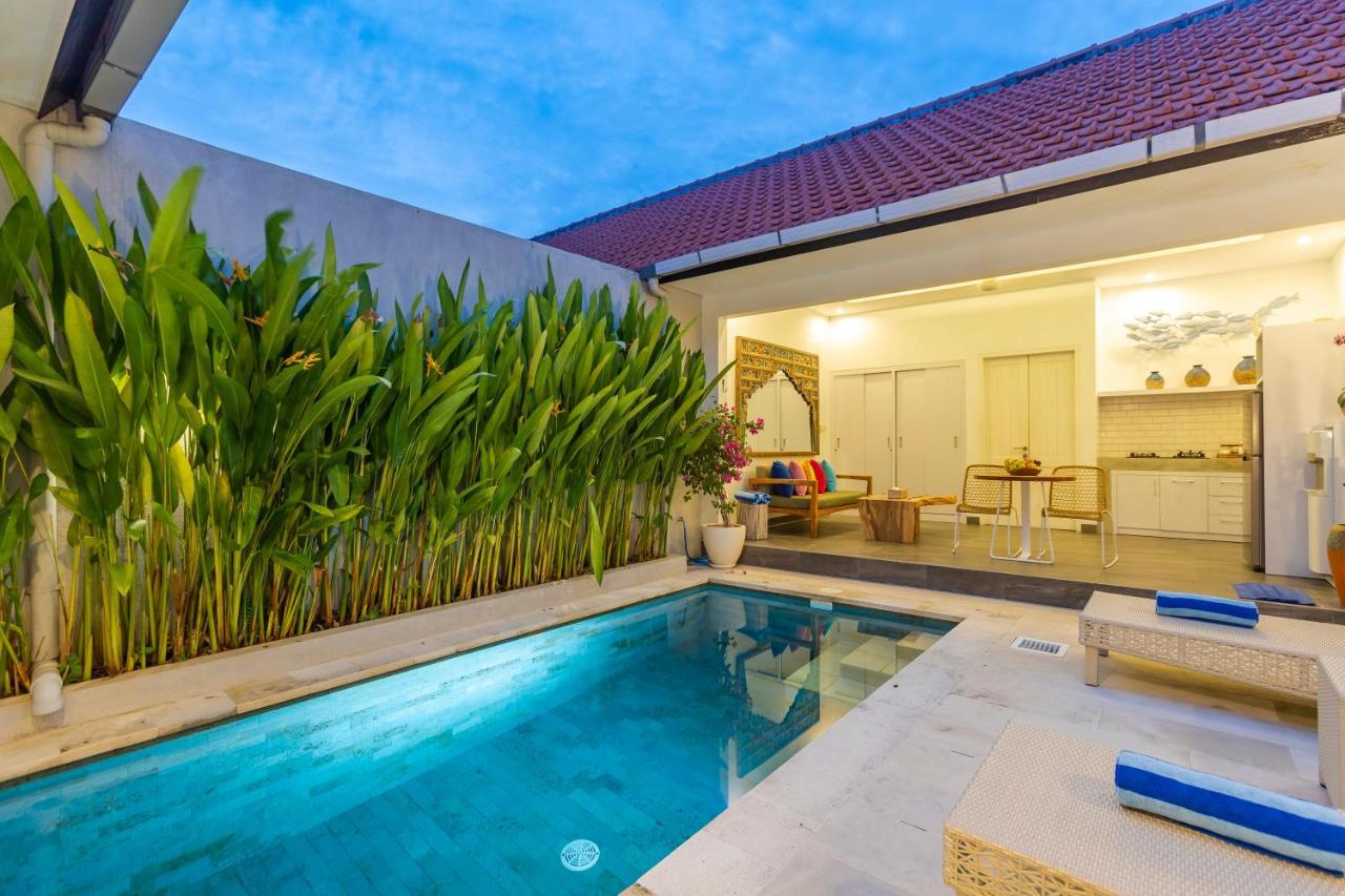 Вилла Casa Nisa Seminyak Экстерьер фото
